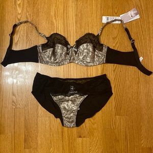 Satin bra and underwear set
